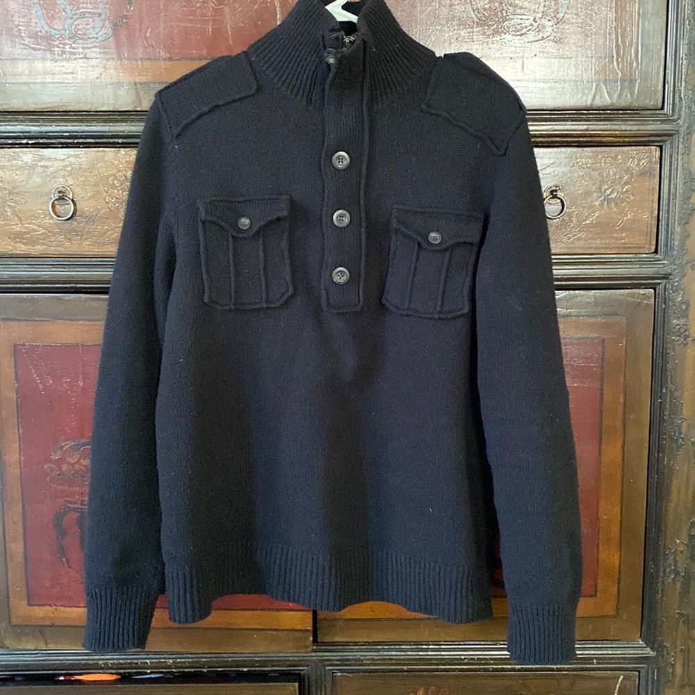 GAP sweater military band style